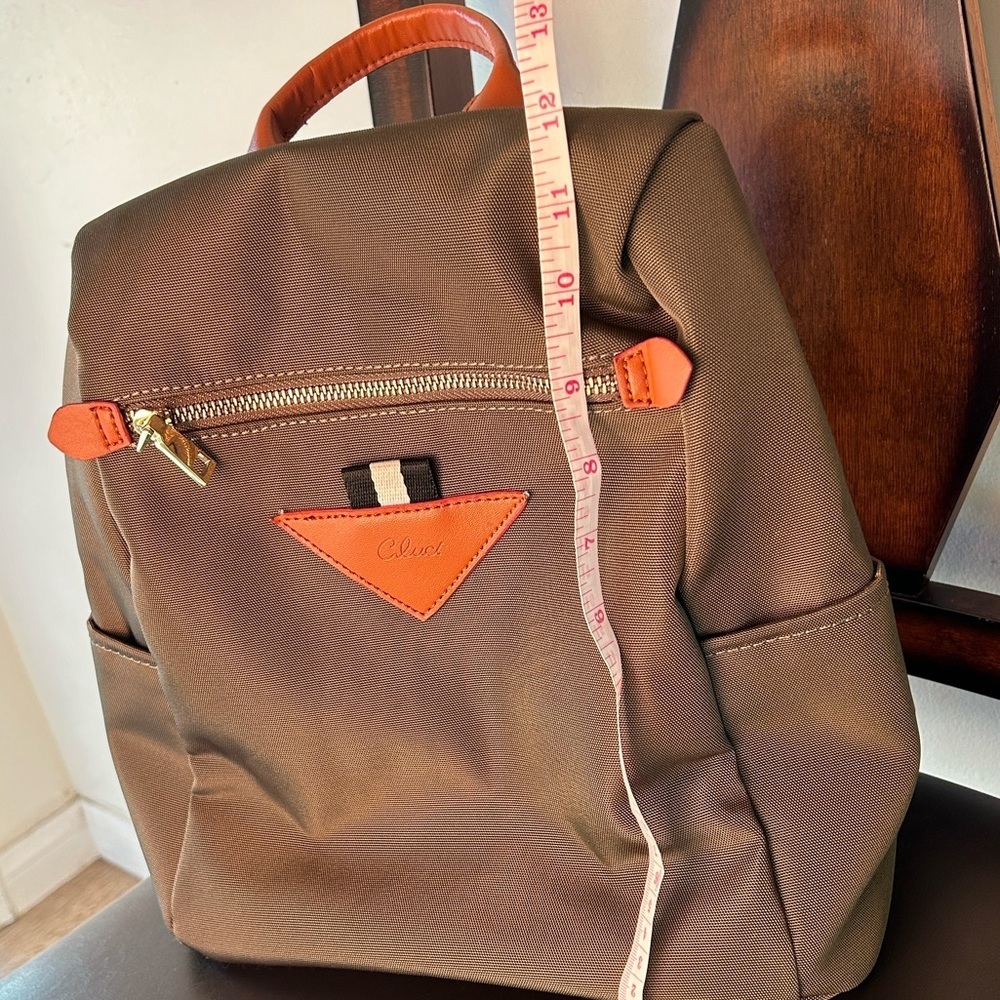 Chic Olive Backpack with Tan Details - Picture 12 of 12